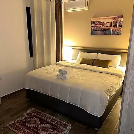 Hotel Te Gjyshi